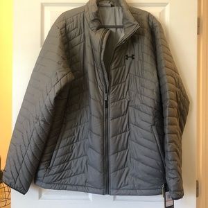 NWT Under Armour light weight puffed jacket